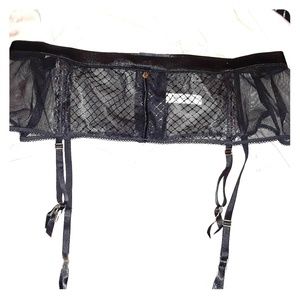 Cacique lace garter 26/28